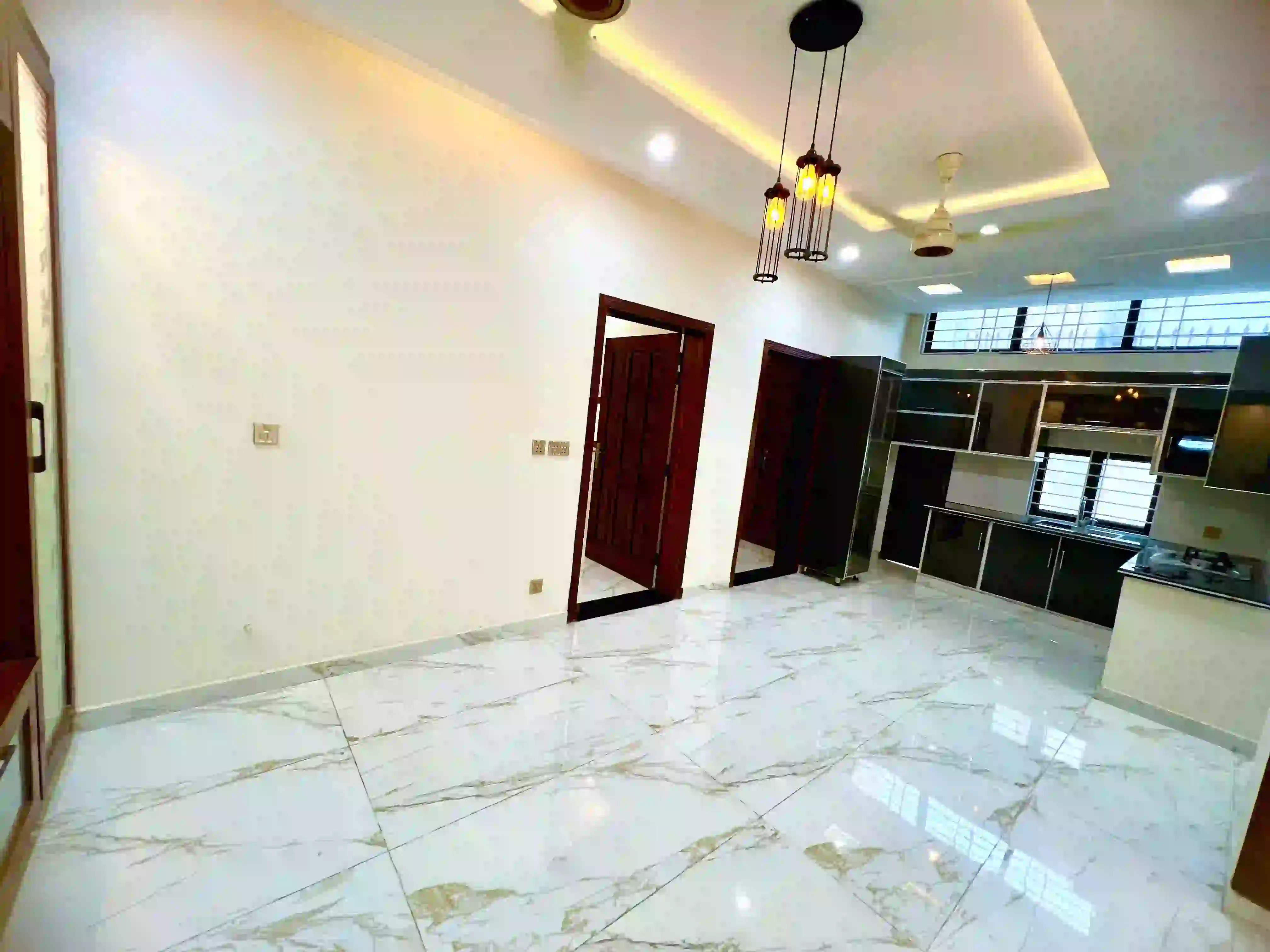 5 bedroom house for sale